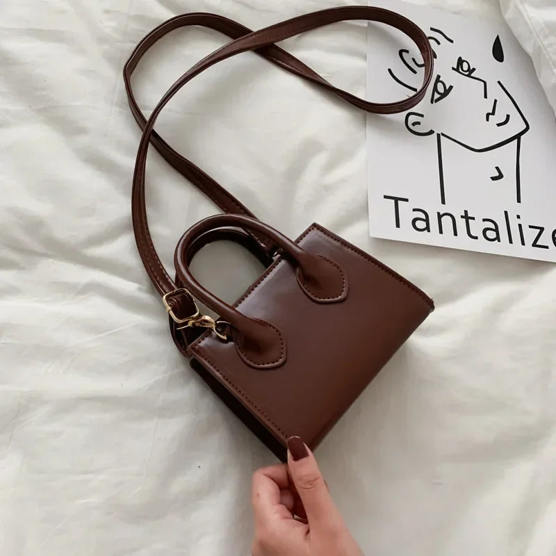 Selene Tote