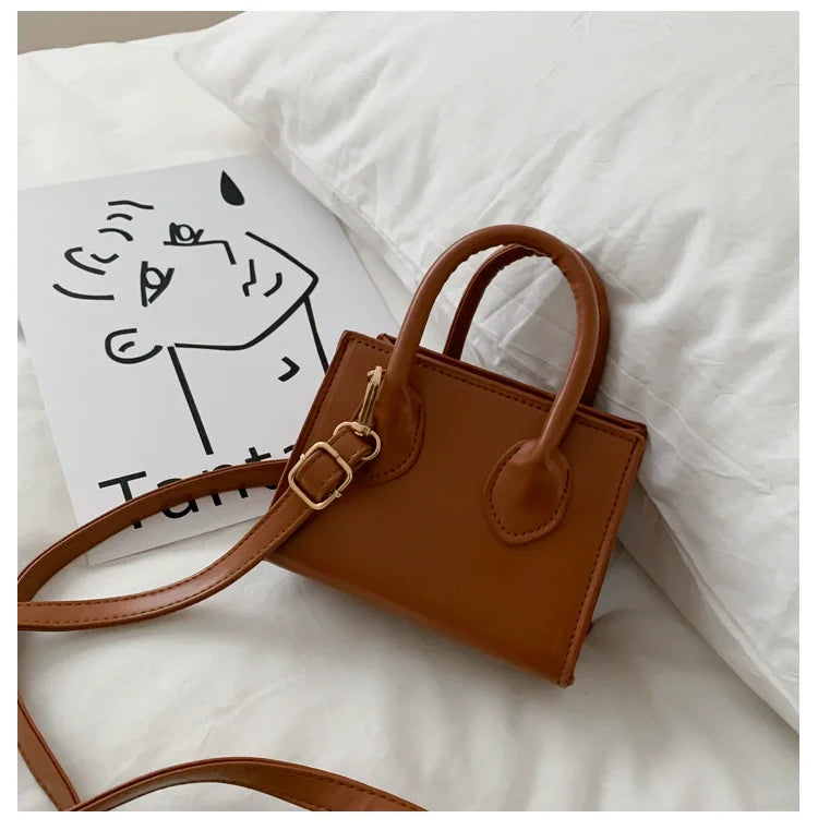 Selene Tote