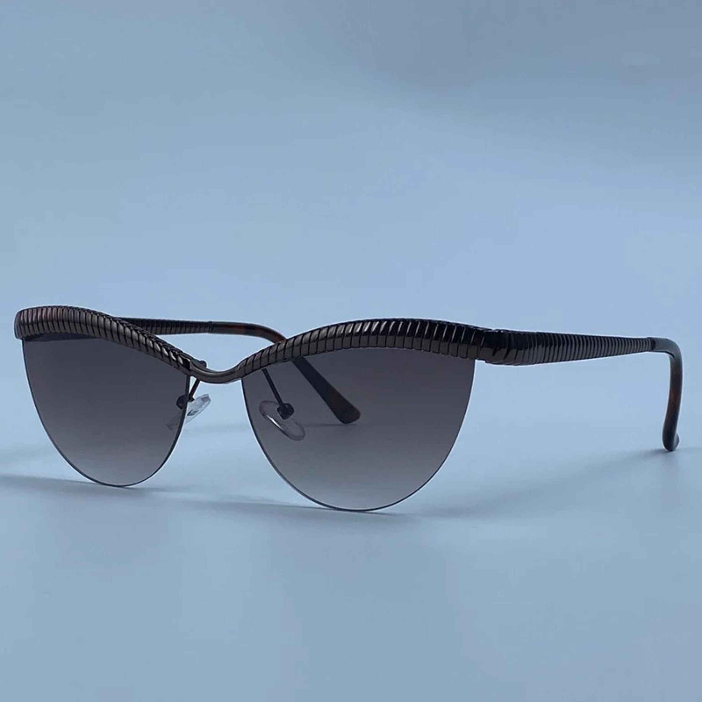 Solen Shades